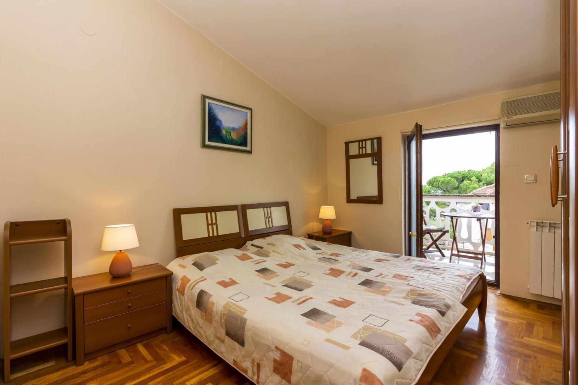 Apartments Mir 法扎纳 外观 照片
